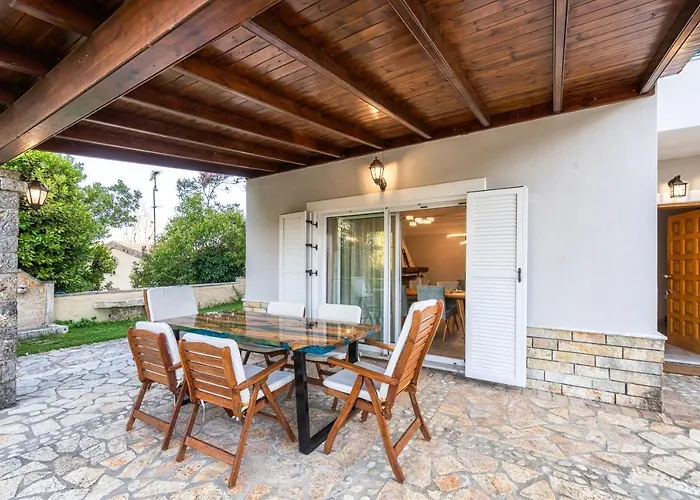 Harmony Garden Retreat Near Corfu Town *